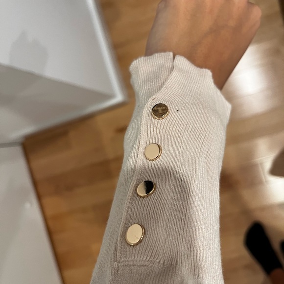 Cute Zara sweater - Picture 5 of 5